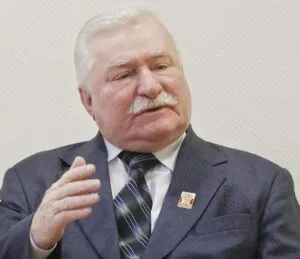 Engañoso: declaraciones de Lech Walesa sobre intervención en Venezuela